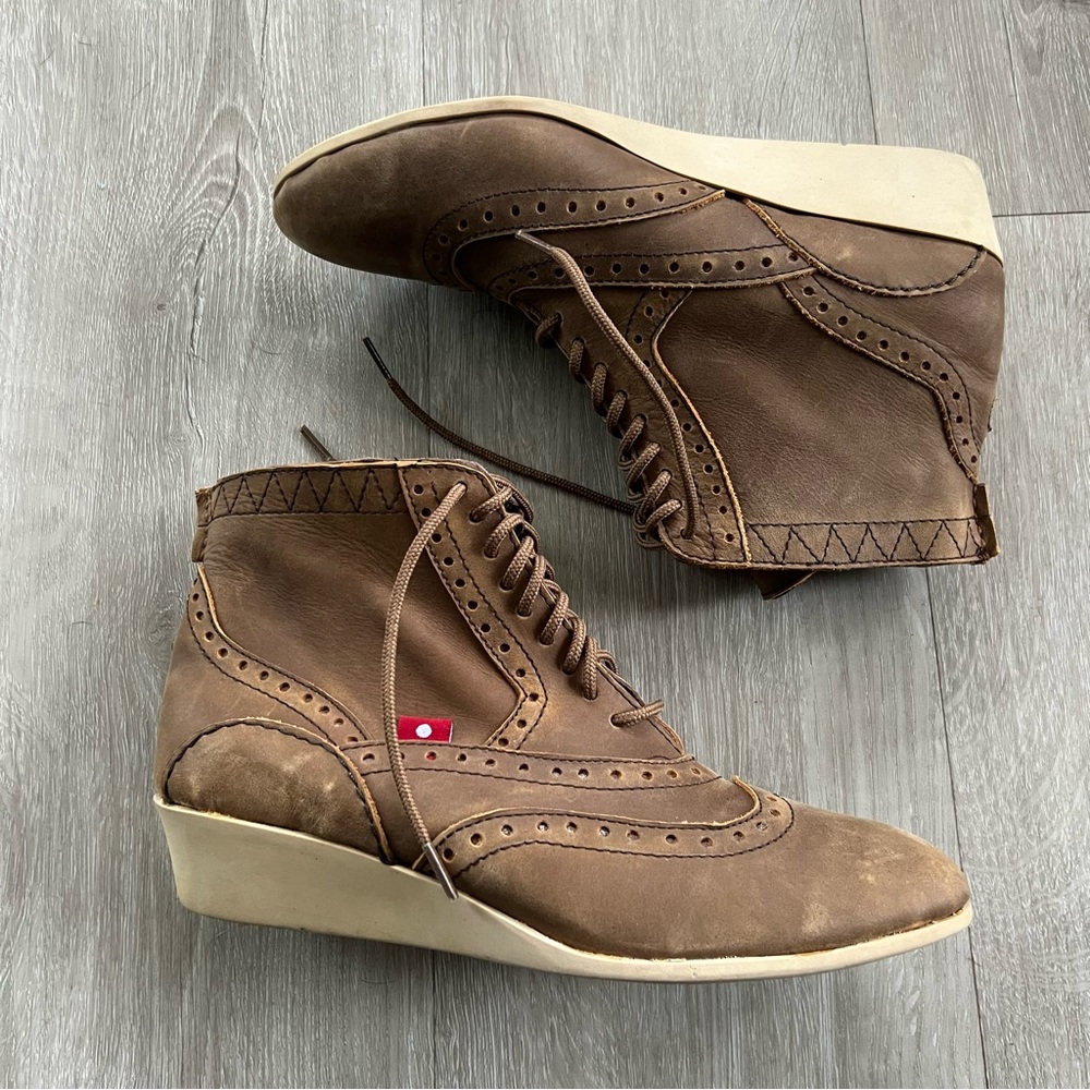 Oliberte Lalina Womens Wingtip Ankle Boots Leather 40/9-9.5